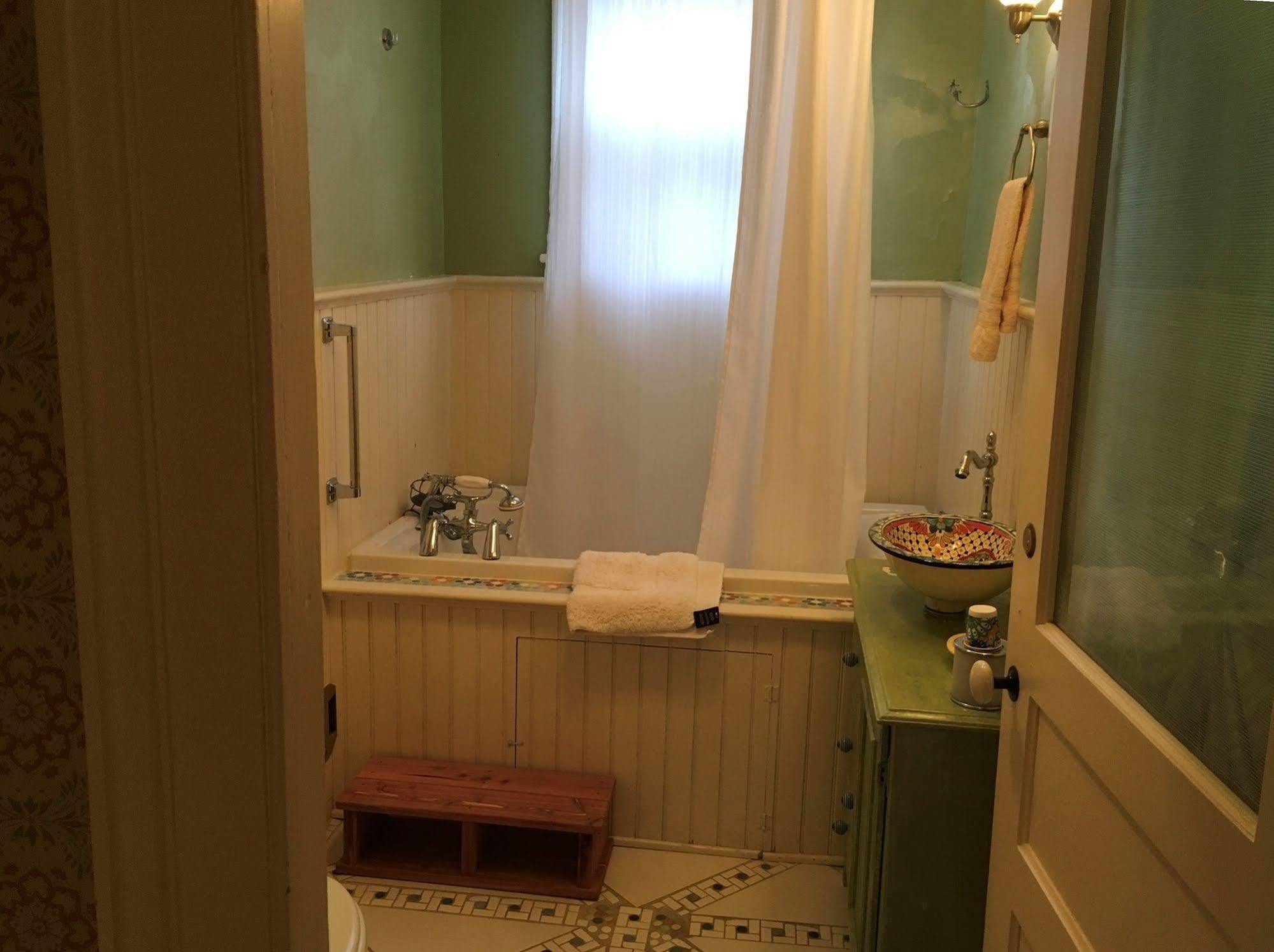 Dreamhouse Country Inn Bristol Εξωτερικό φωτογραφία